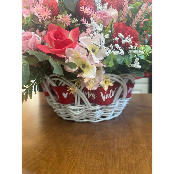 Valentines Day Floral Centerpiece Handcrafted Home Decor, Gift Basket - Picture 9 of 9